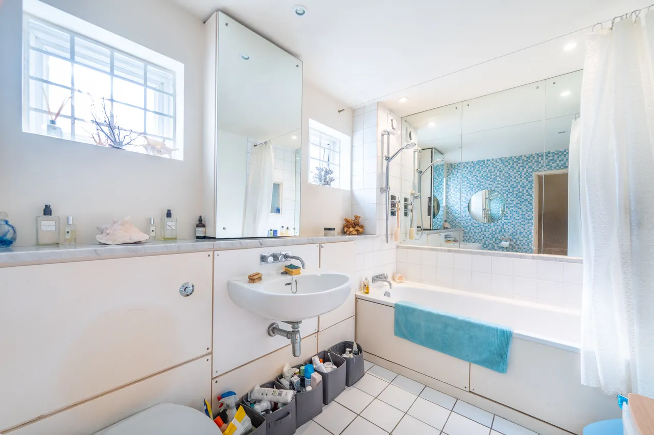 London, NW6, photo 12