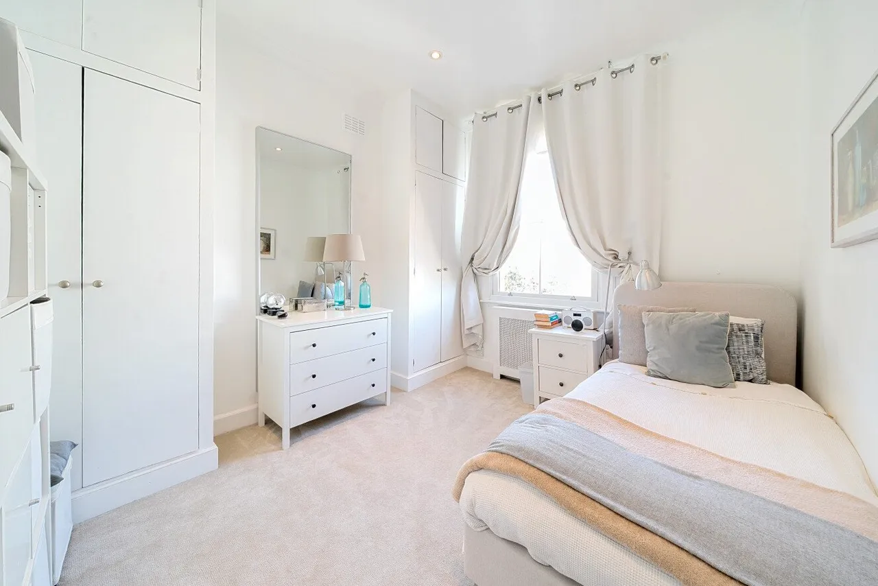 Shelgate Road, Battersea, SW11, photo 4