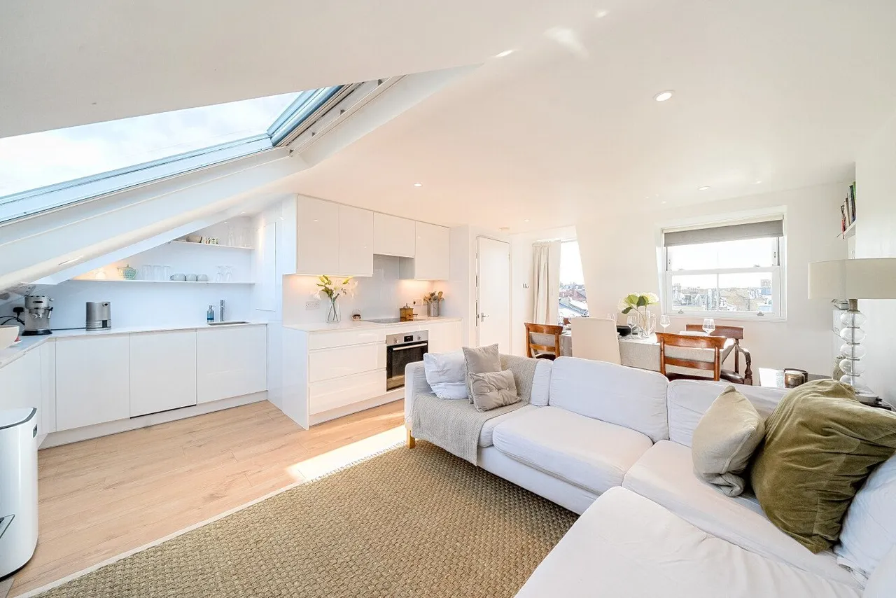 Shelgate Road, Battersea, SW11, photo 2