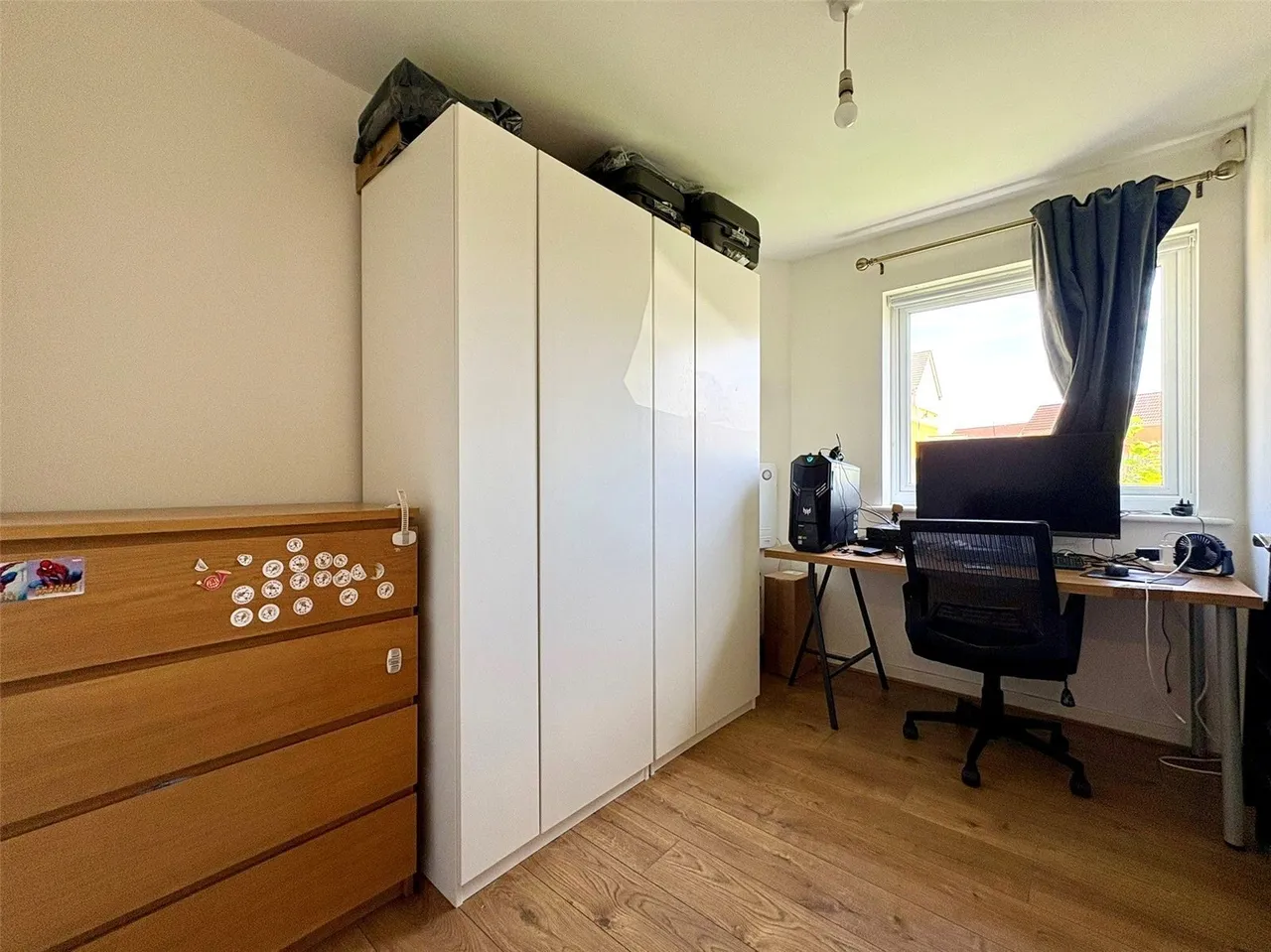 Southwell Close, GRAYS, Essex, RM16, photo 7