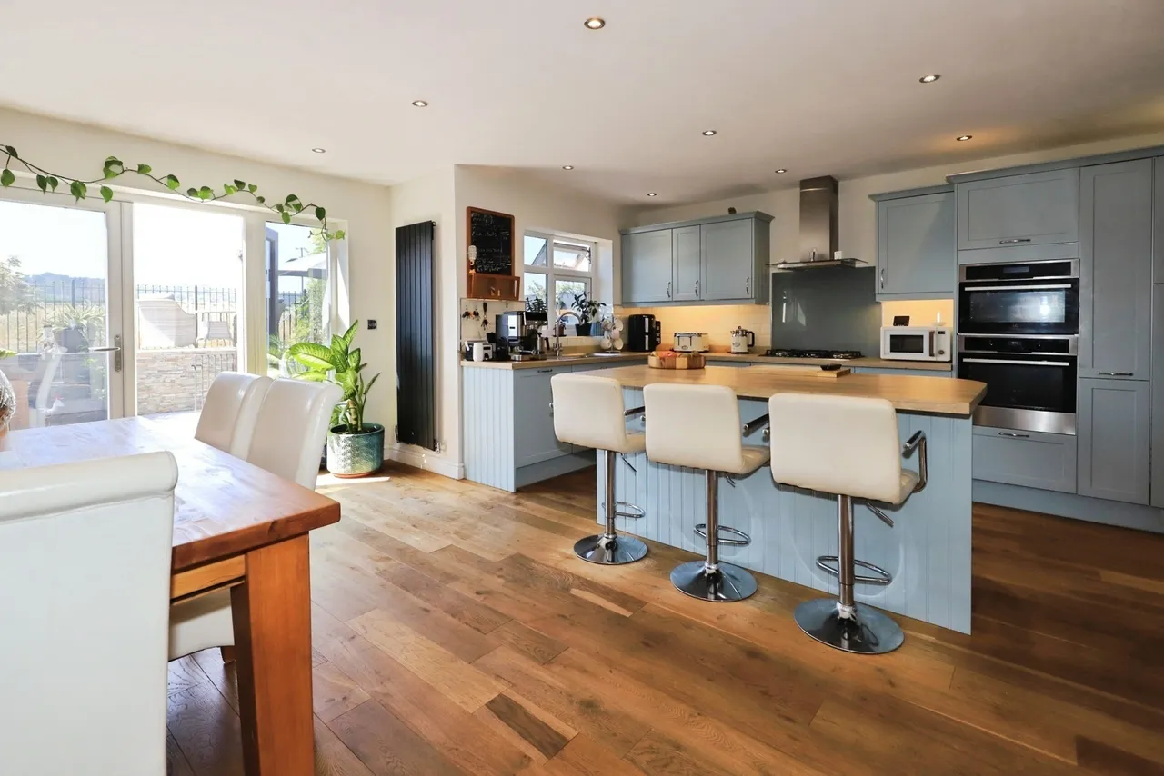 Eagles Place, Kidderminster, DY11, photo 7