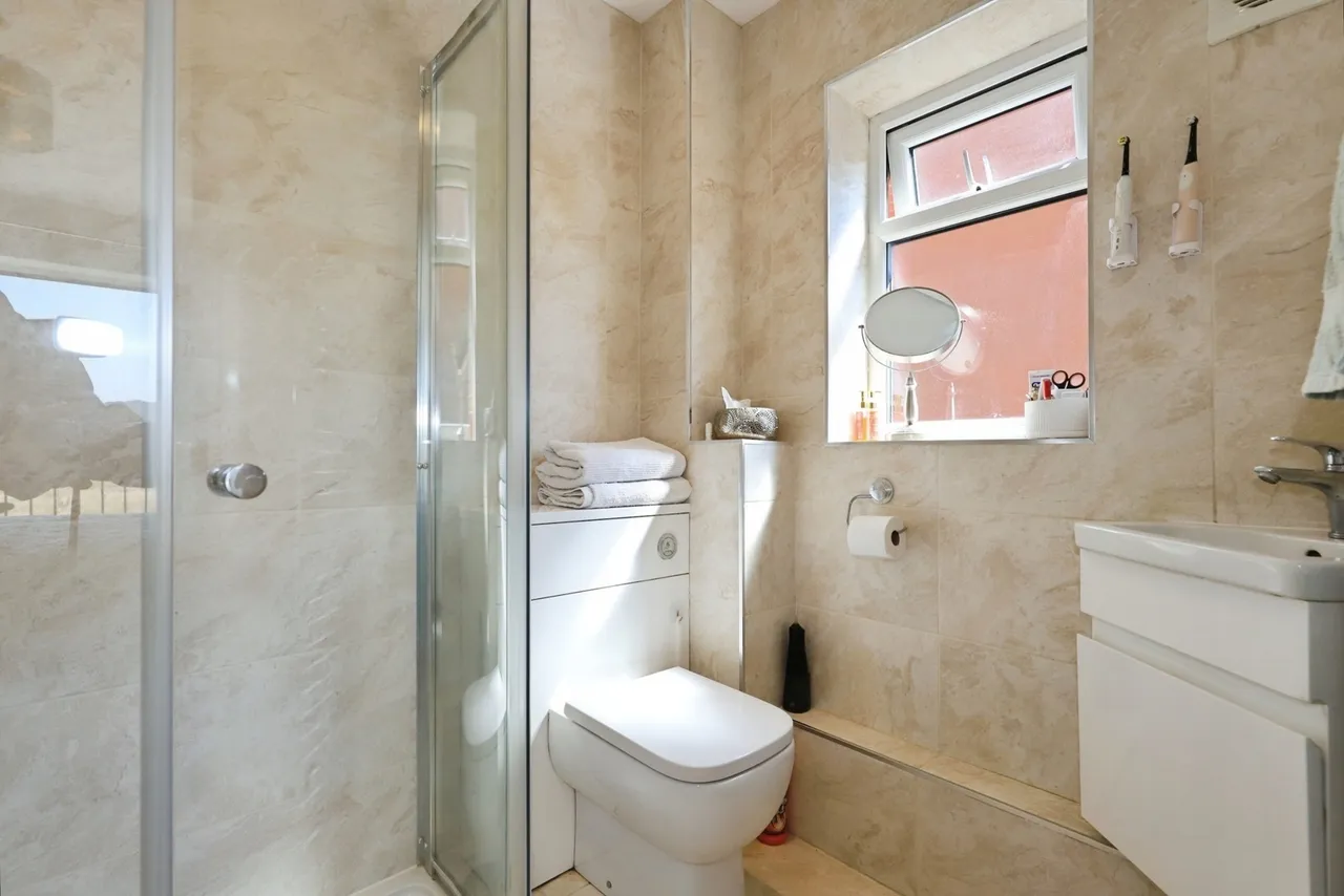 Eagles Place, Kidderminster, DY11, photo 12