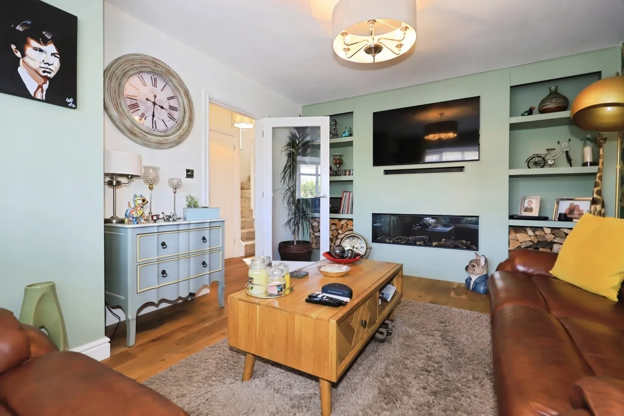 Eagles Place, Kidderminster, DY11, photo 5