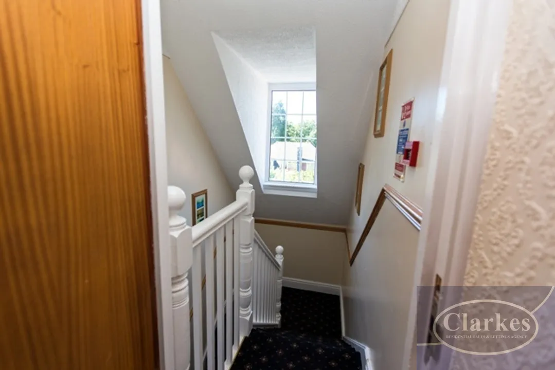 St Anthonys Road, Meyrick Park, photo 5