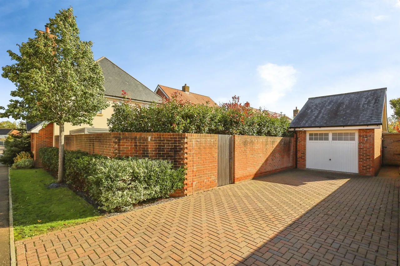 Dunnock Lane, Hellingly, BN27, photo 20