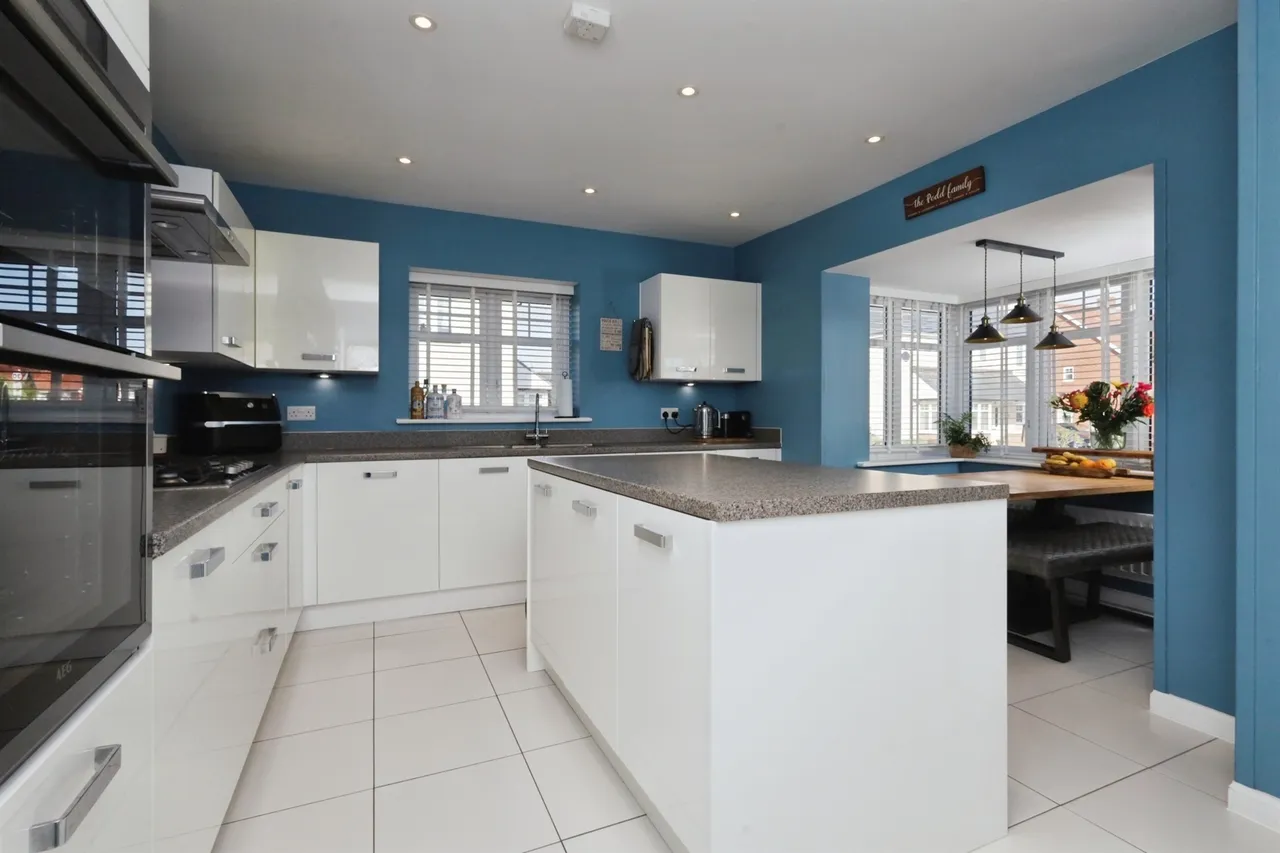 Dunnock Lane, Hellingly, BN27, photo 3