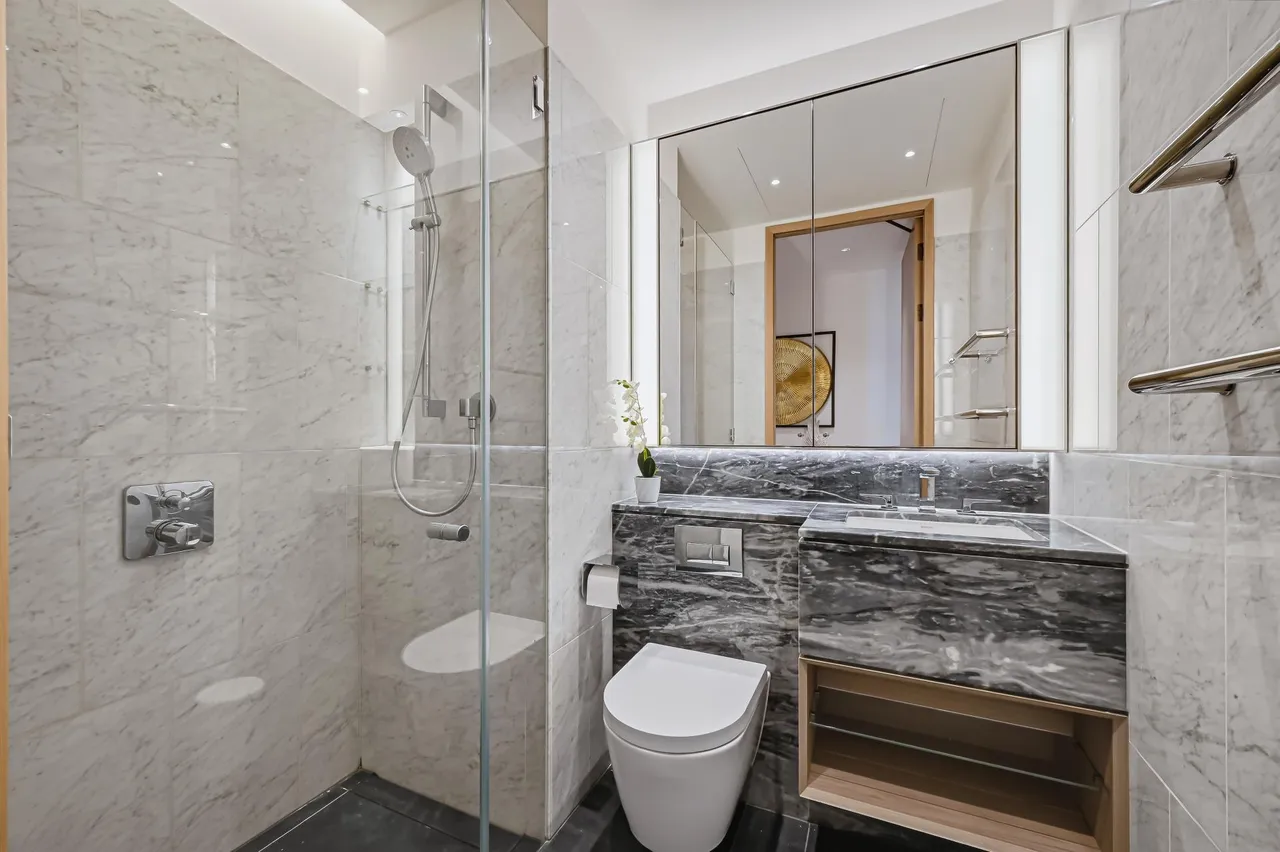 Nine Elms Lane, London, SW8, photo 12
