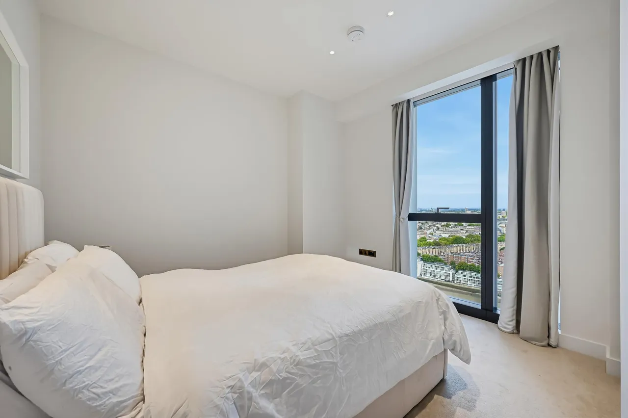 Nine Elms Lane, London, SW8, photo 11