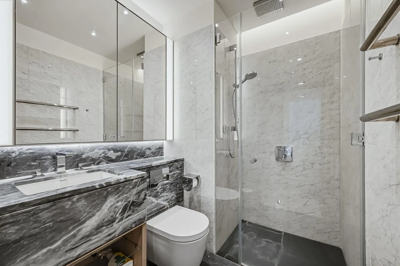 Nine Elms Lane, London, SW8, photo 10