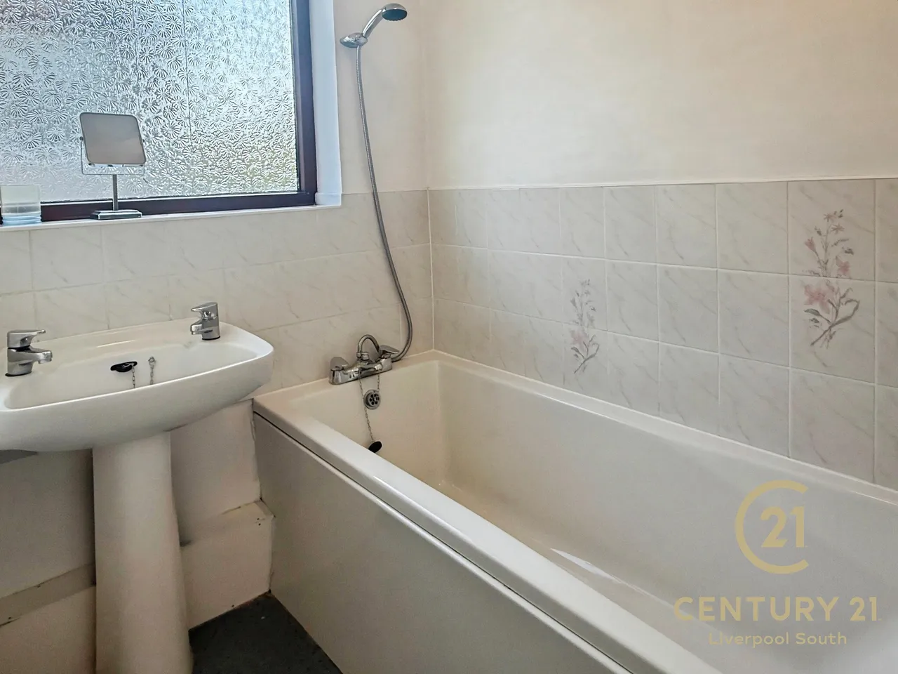 Chalfont Road, Allerton, L18, photo 16