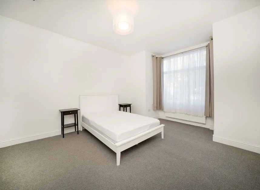 St Stephens Road, Isleworth, TW3, photo 5