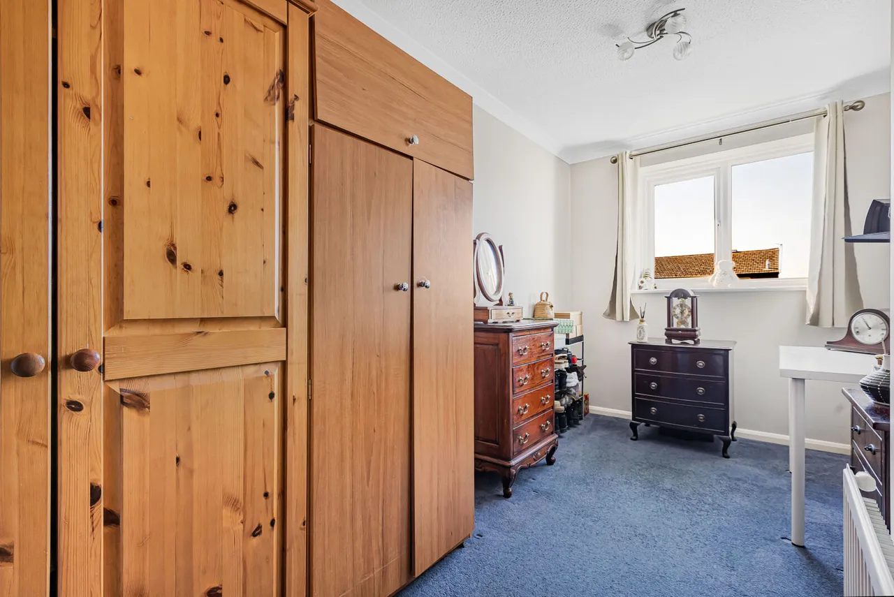 White Horse Crescent, Grove, OX12, photo 13