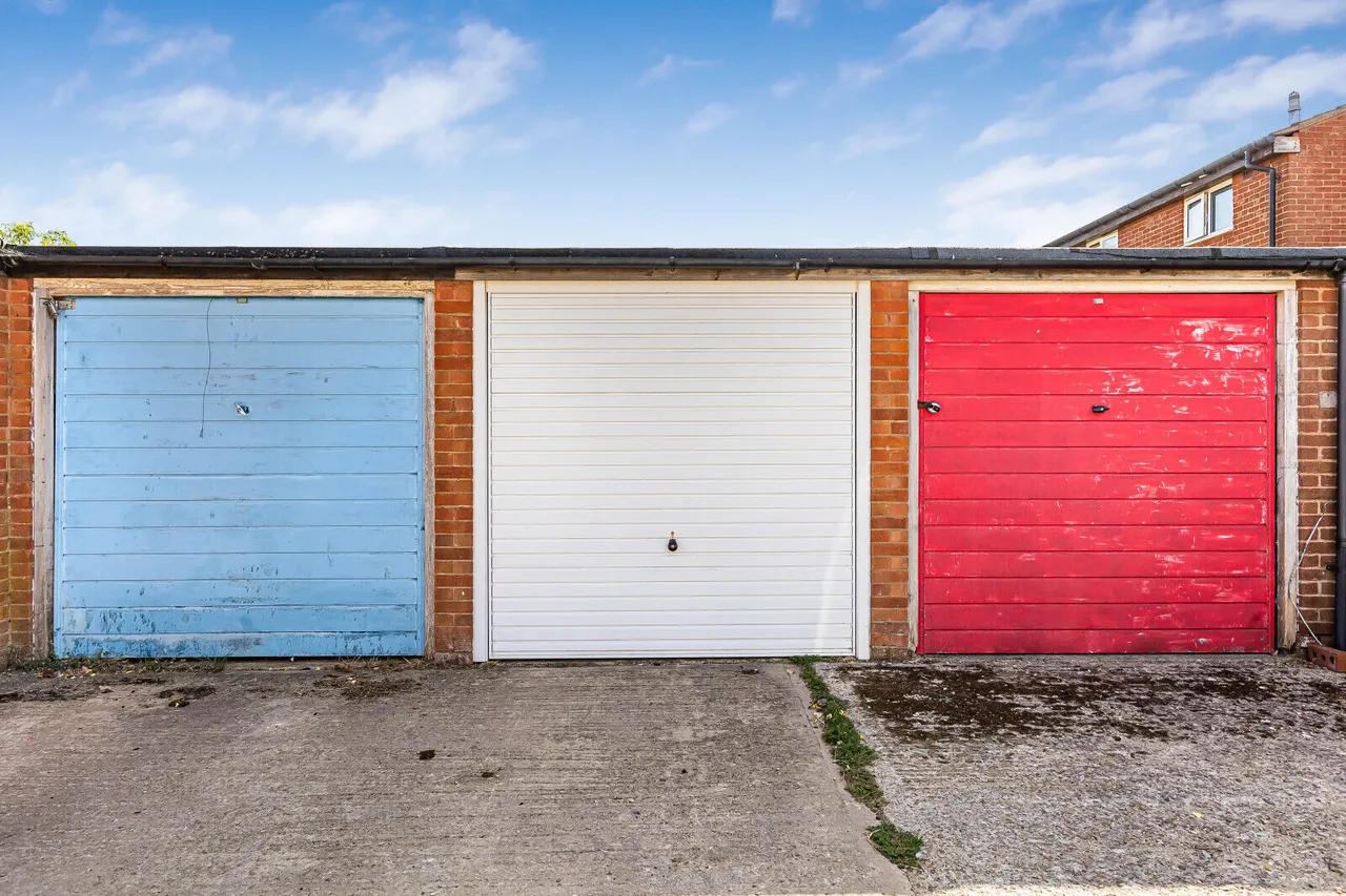 White Horse Crescent, Grove, OX12, photo 10