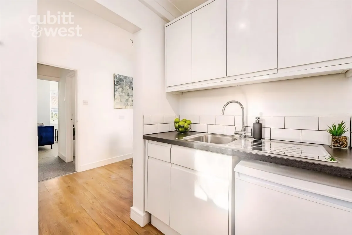 Payne Terrace, BN1, photo 5