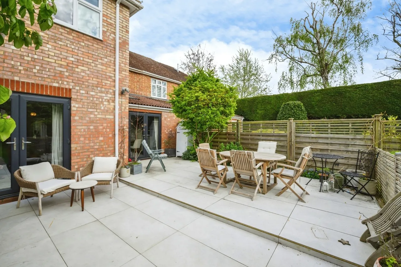 Lincoln Road, Glinton, PE6, photo 19