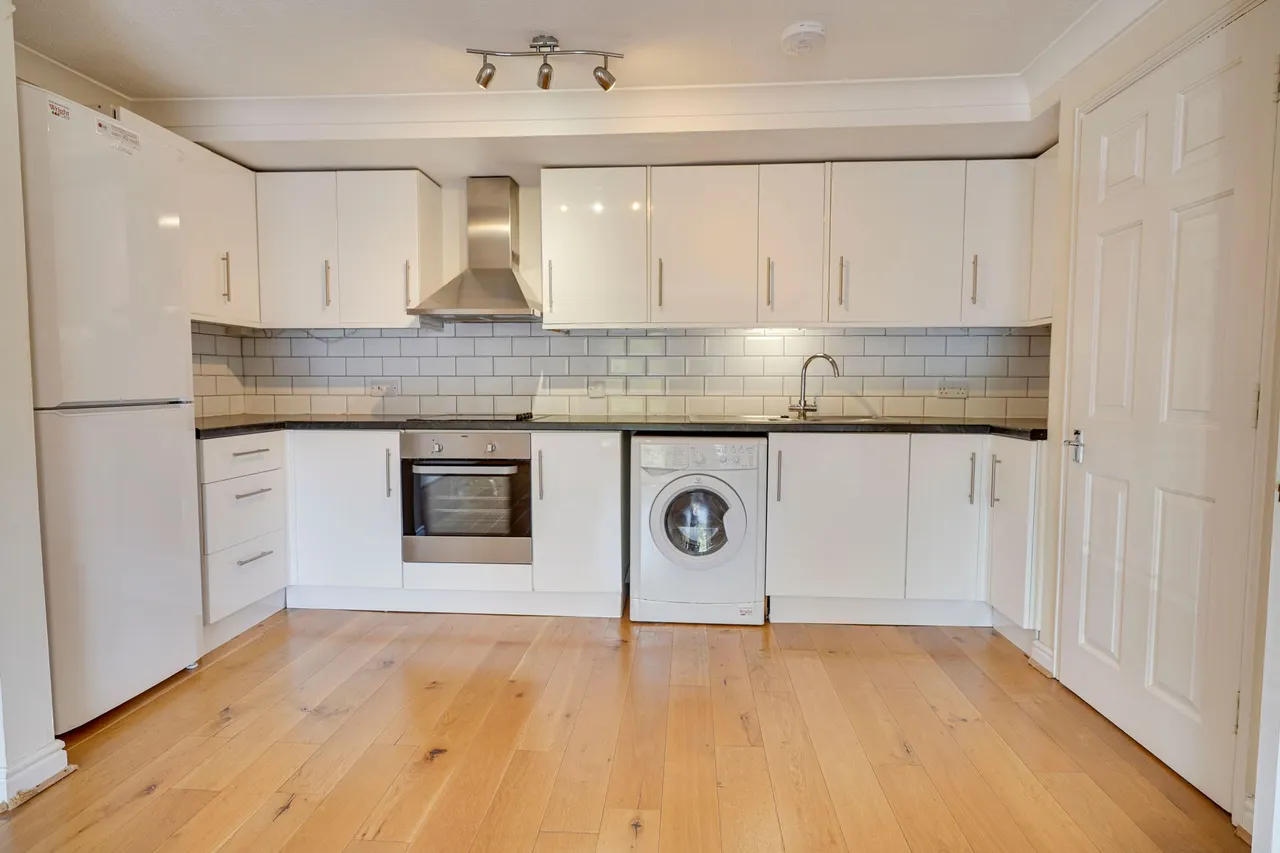 Sheering Lower Road, Sawbridgeworth, CM21, photo 3
