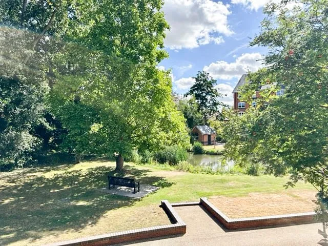Sheering Lower Road, Sawbridgeworth, CM21, photo 11