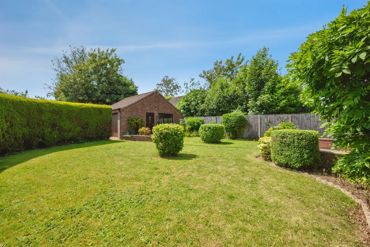 The Green, Stalham, Norwich, photo 5