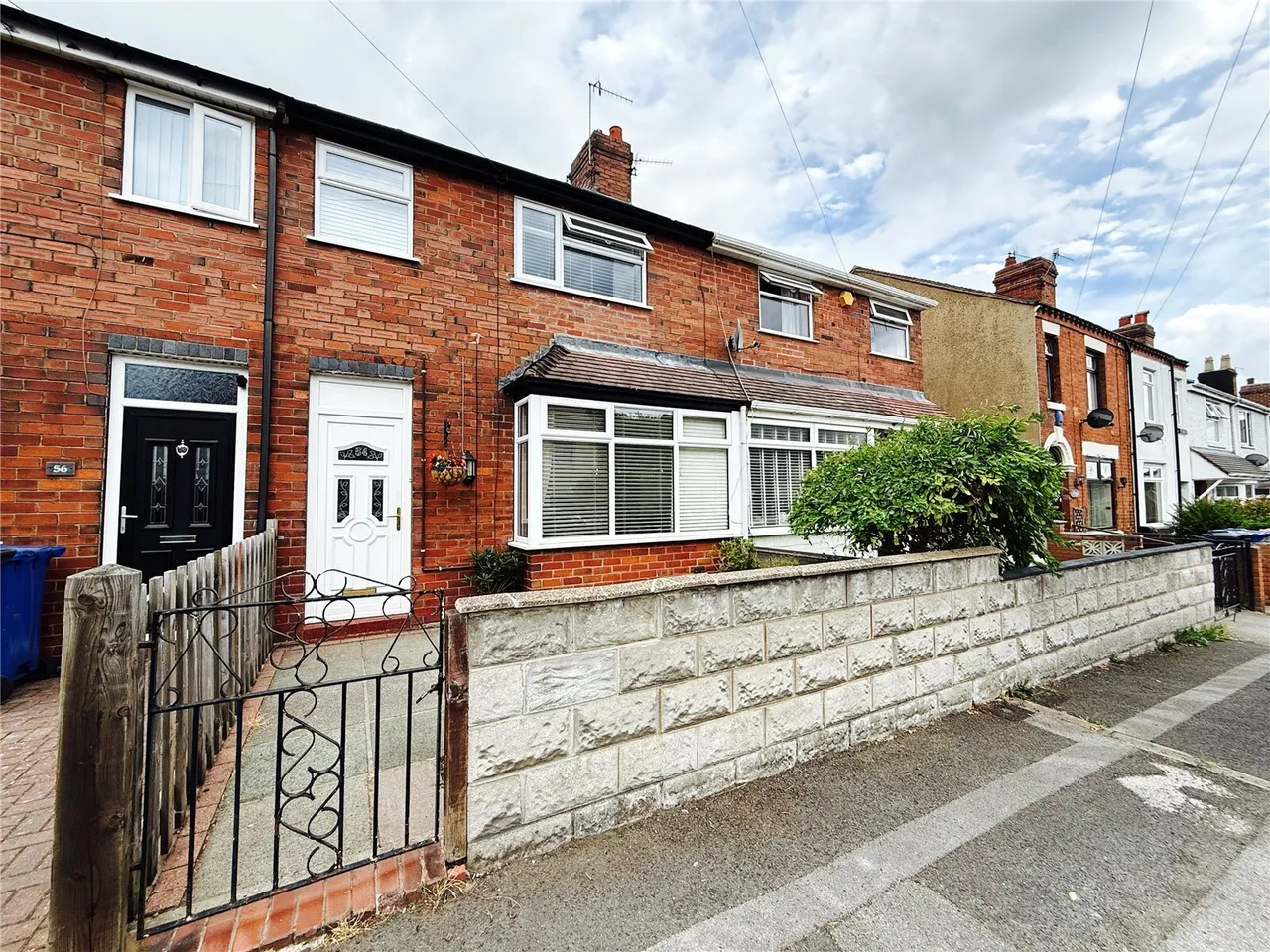 2 bed house for sale — Sparrow Terrace, Newcastle, Staffordshire, ST5