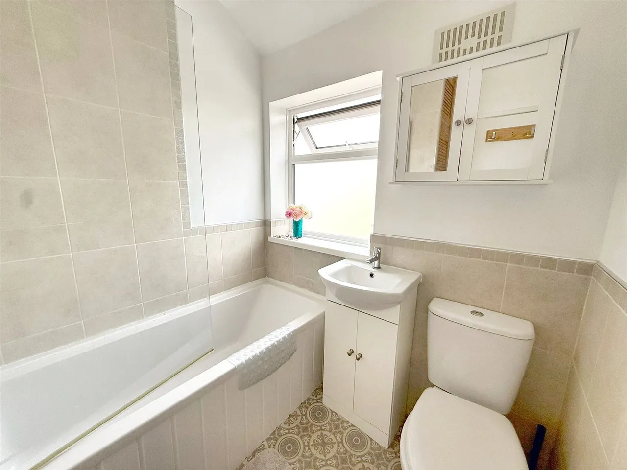 Sparrow Terrace, Newcastle, Staffordshire, ST5, photo 13