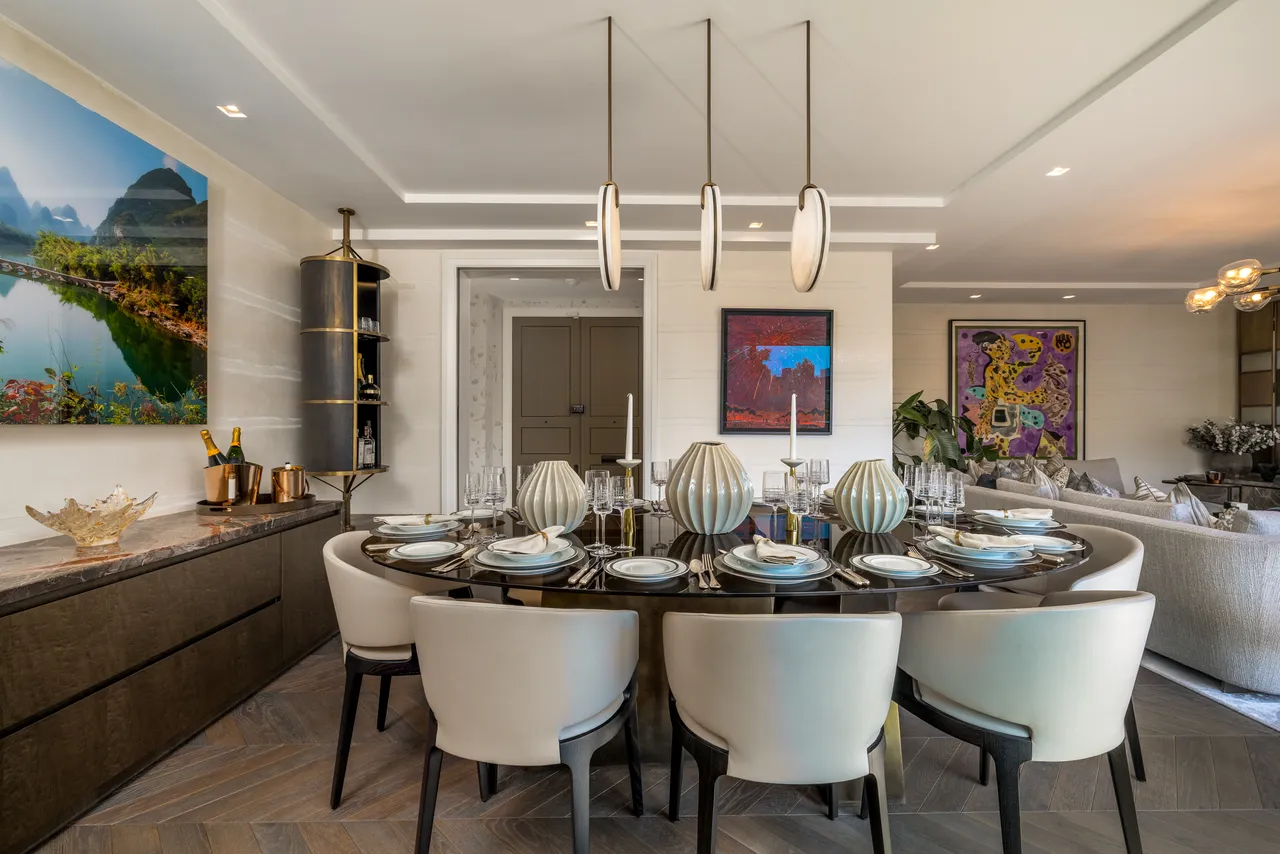 Fitzhardinge House, Portman Square, Marylebone, London, photo 3