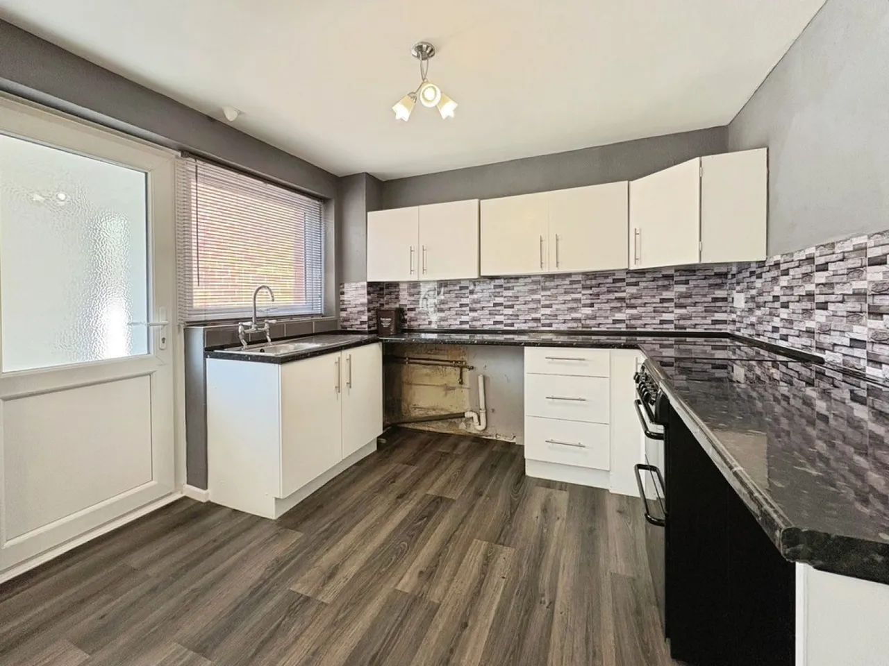 Lyde Road, Yeovil, photo 5