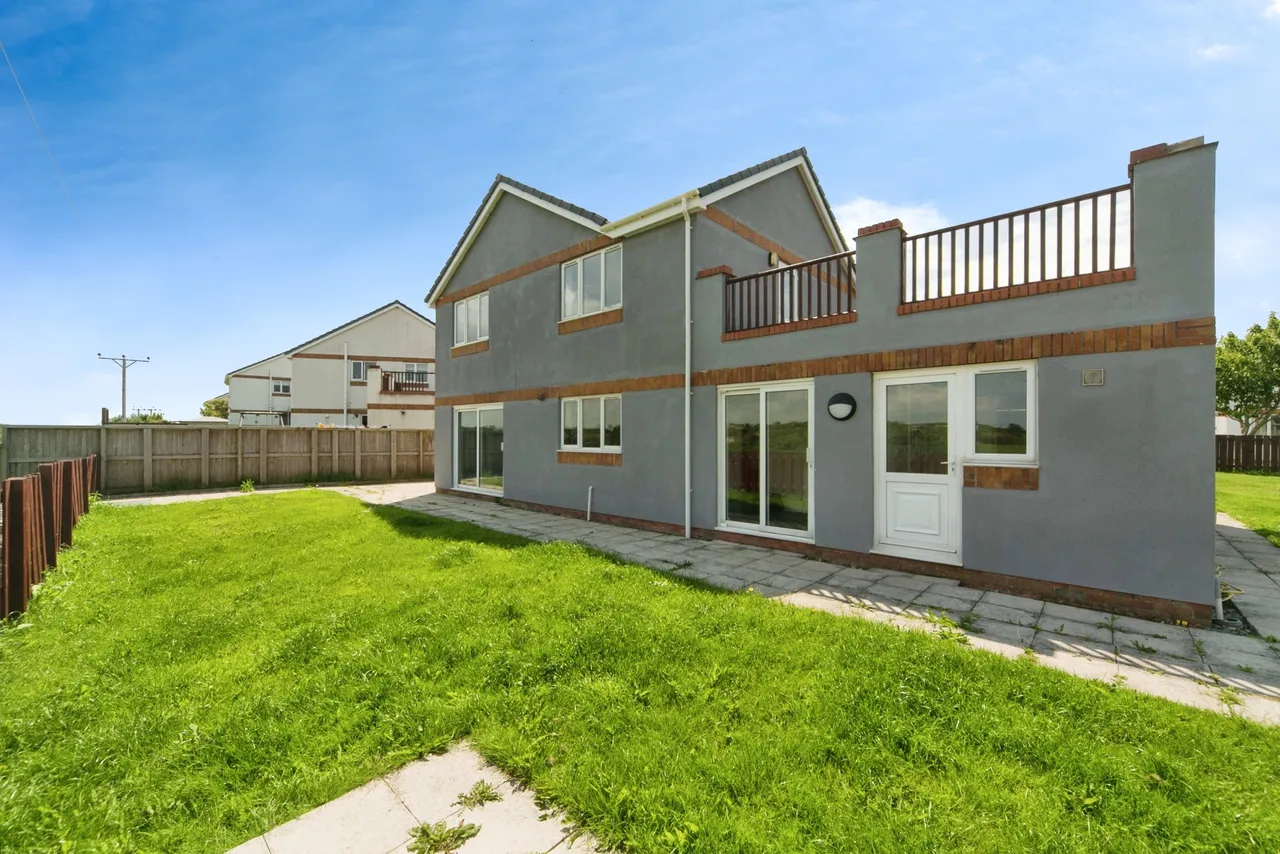 Trearddur Road, Holyhead, LL65, photo 15