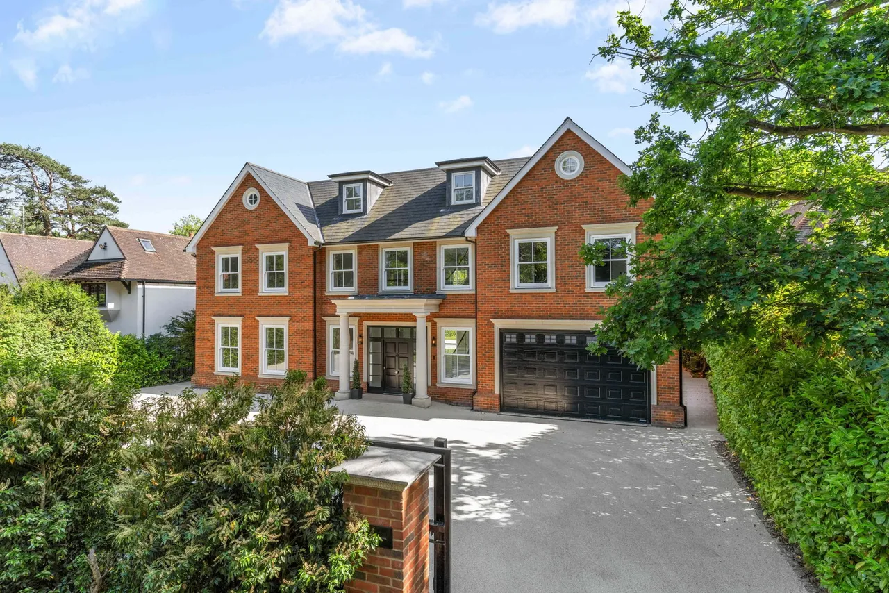 Ridgeway, Hutton Mount, CM13, photo 23