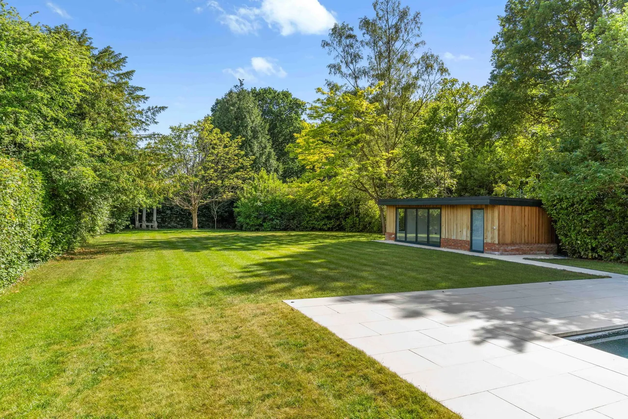 Ridgeway, Hutton Mount, CM13, photo 29