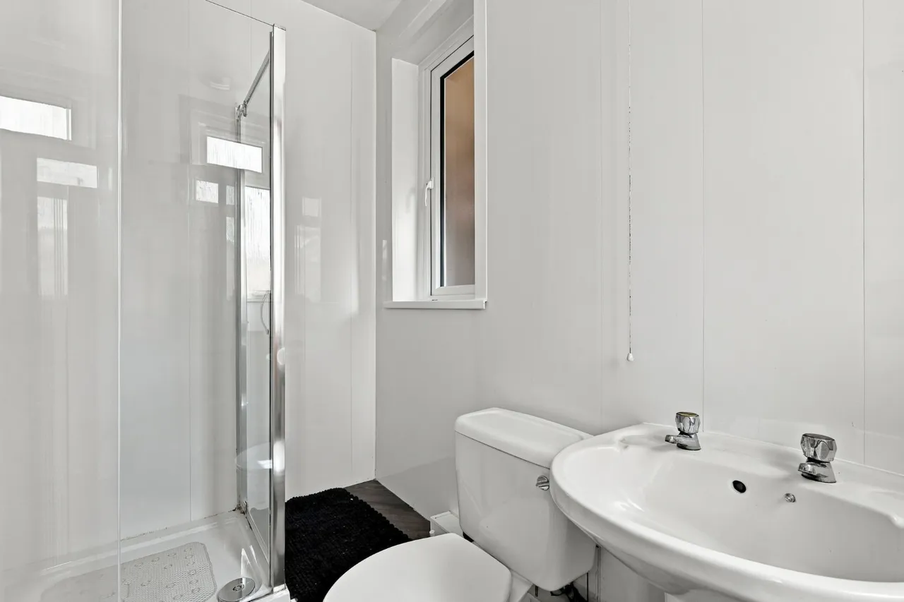 Sterne Avenue, York, YO31, photo 11