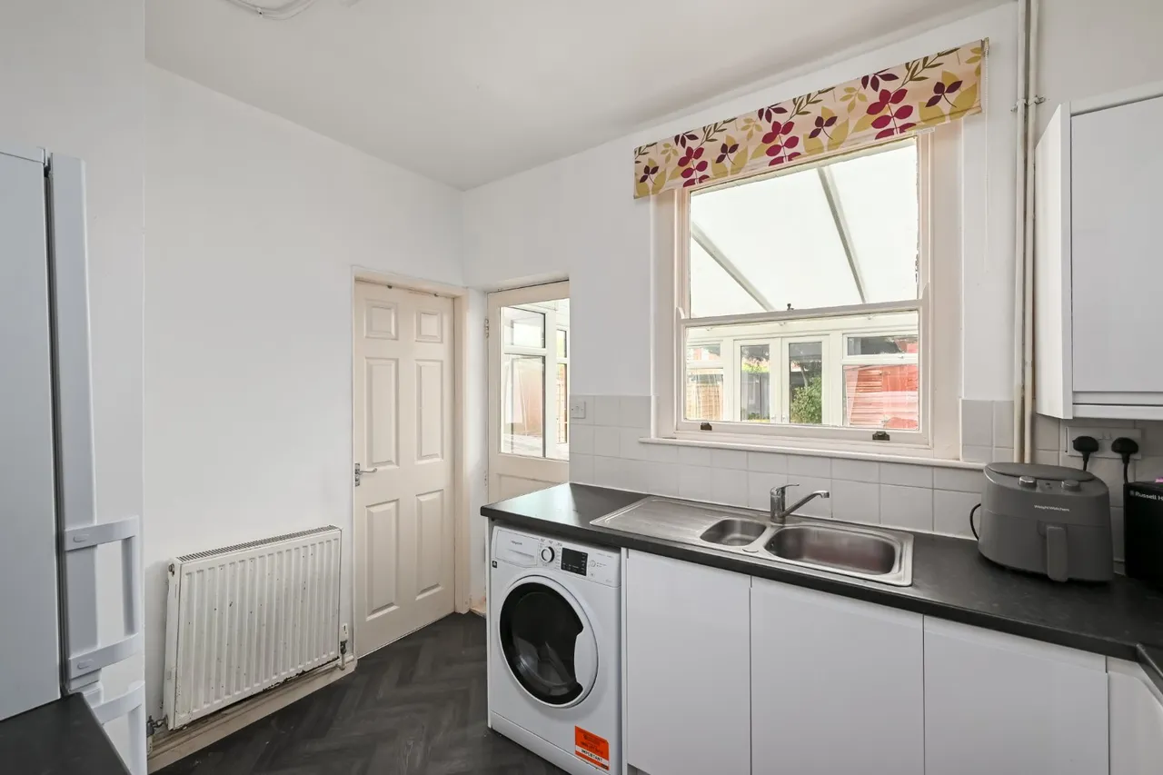 Sterne Avenue, York, YO31, photo 4