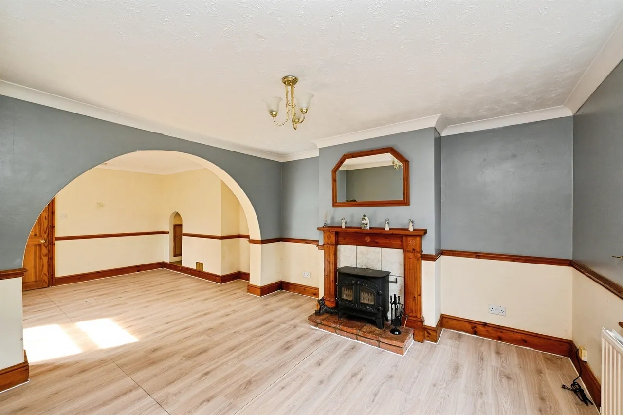 Lynn Road, Setchey, PE33, photo 2