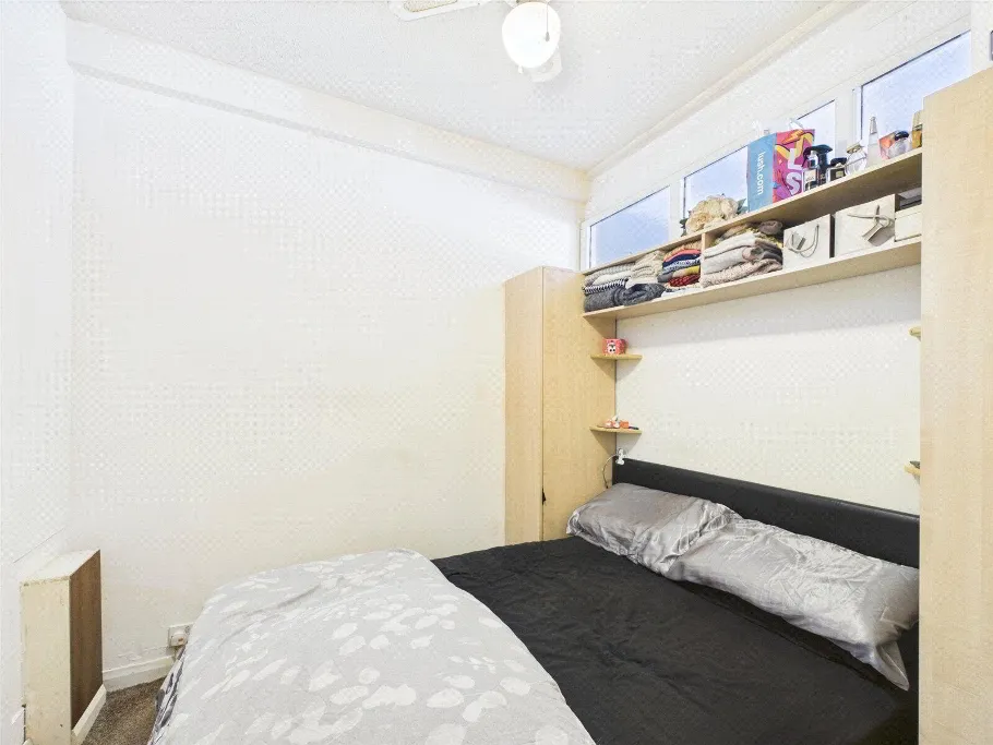Hawkers Avenue, Plymouth, PL4, photo 5