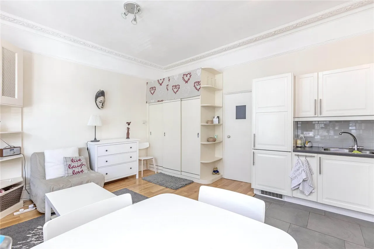 Radipole Road, London, SW6, photo 5