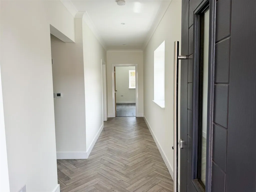 Napier Road, Crowthorne, photo 19