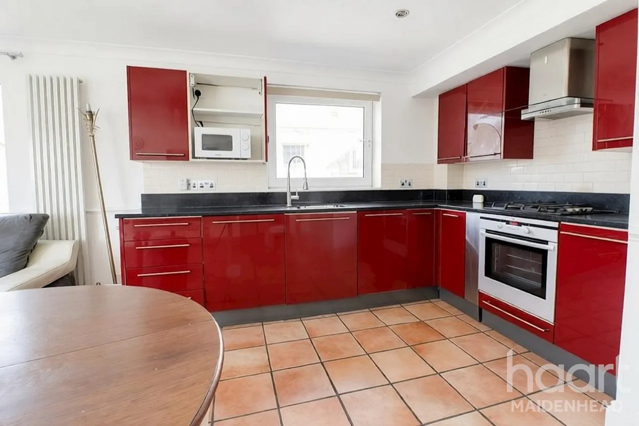 Denham Close, Maidenhead, SL6, photo 3