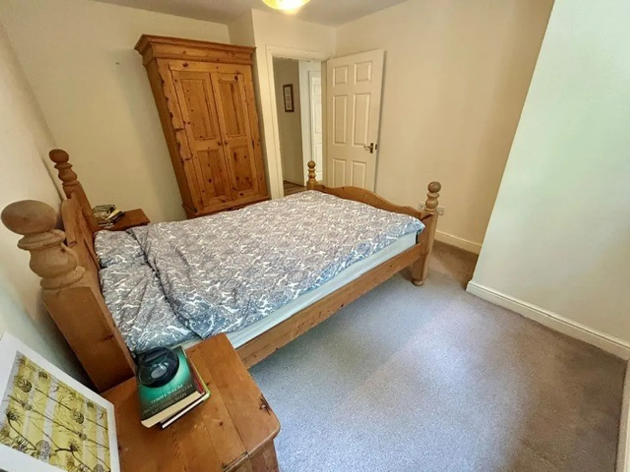 Pencarrow Close, Manchester, photo 6