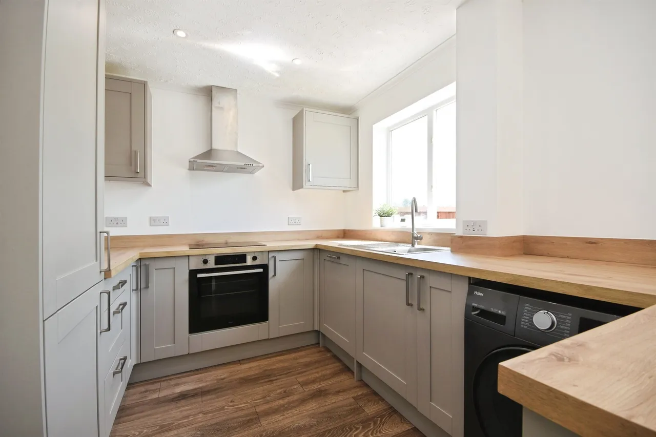 3 bed house for sale — Bowmans Park, Castle Hedingham, Halstead