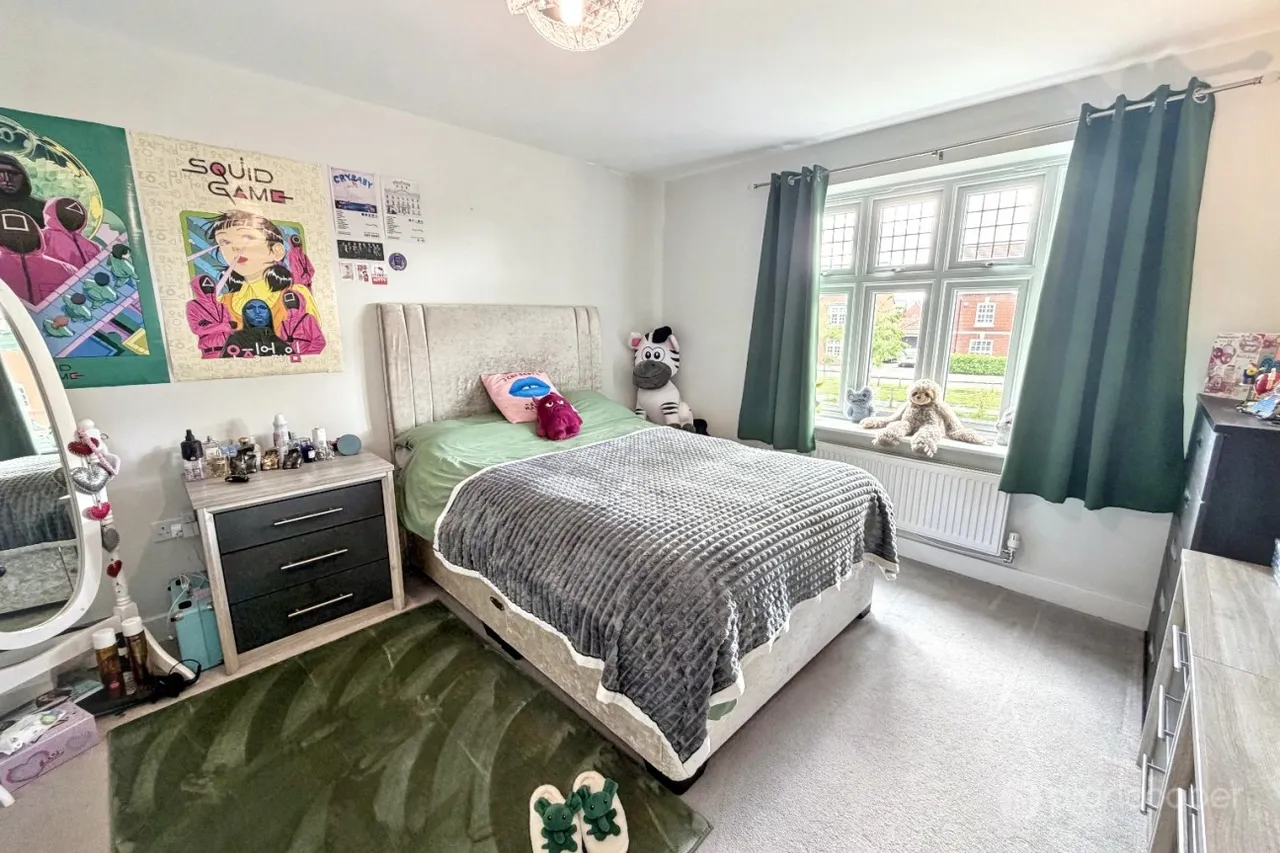 Russett Avenue, Manor Fields, CV11, photo 19
