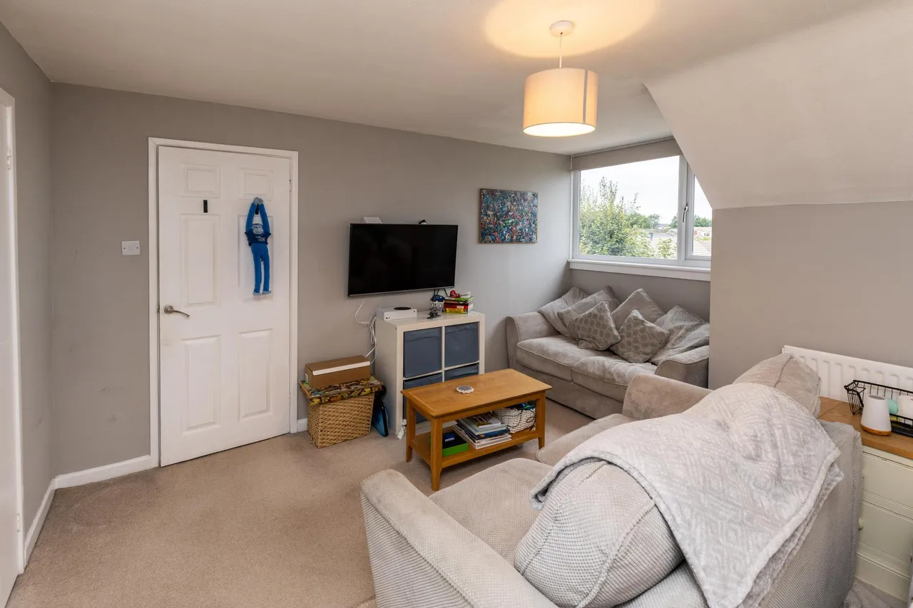 Bryn Gryffydd, Wrexham, LL12, photo 14