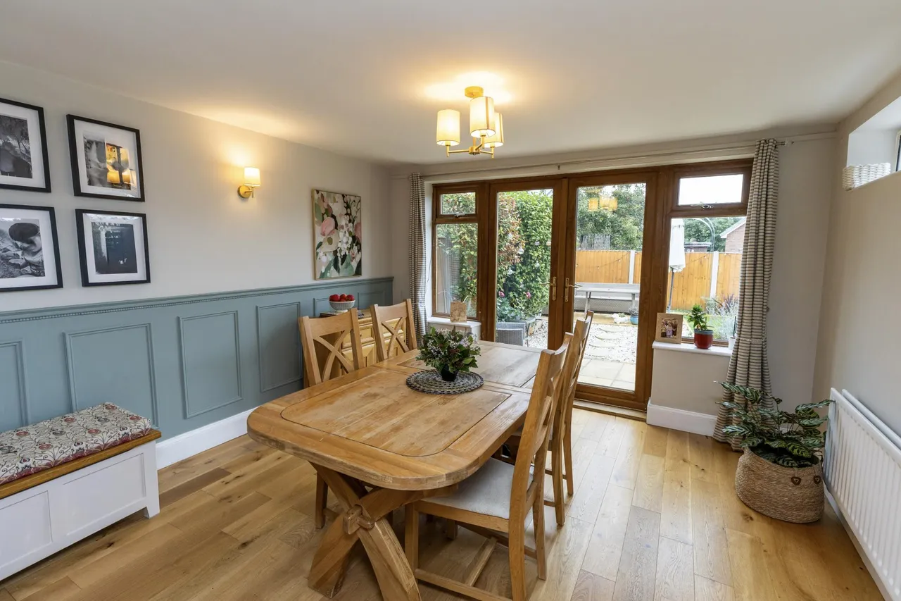 Bryn Gryffydd, Wrexham, LL12, photo 6