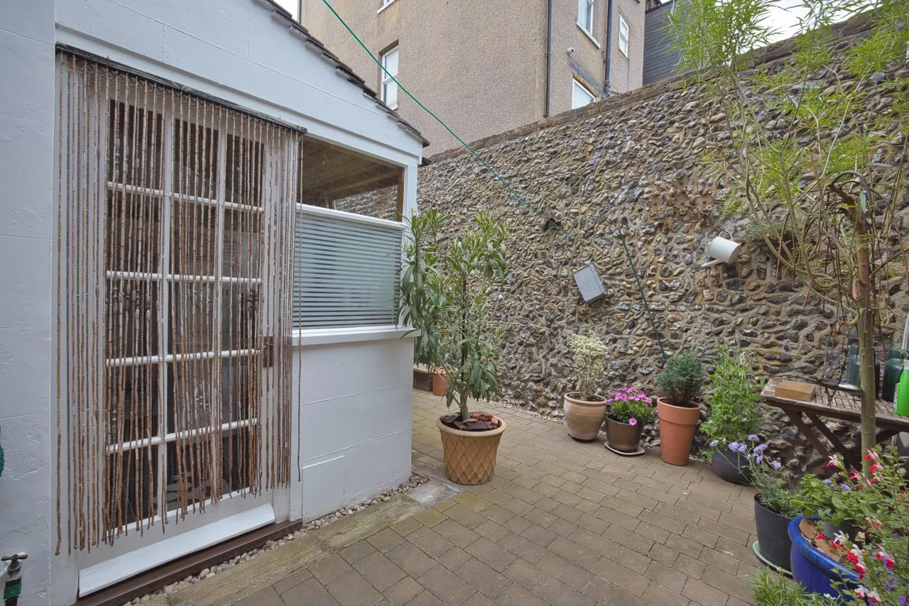 Guildford Lawn, Ramsgate, CT11, photo 18