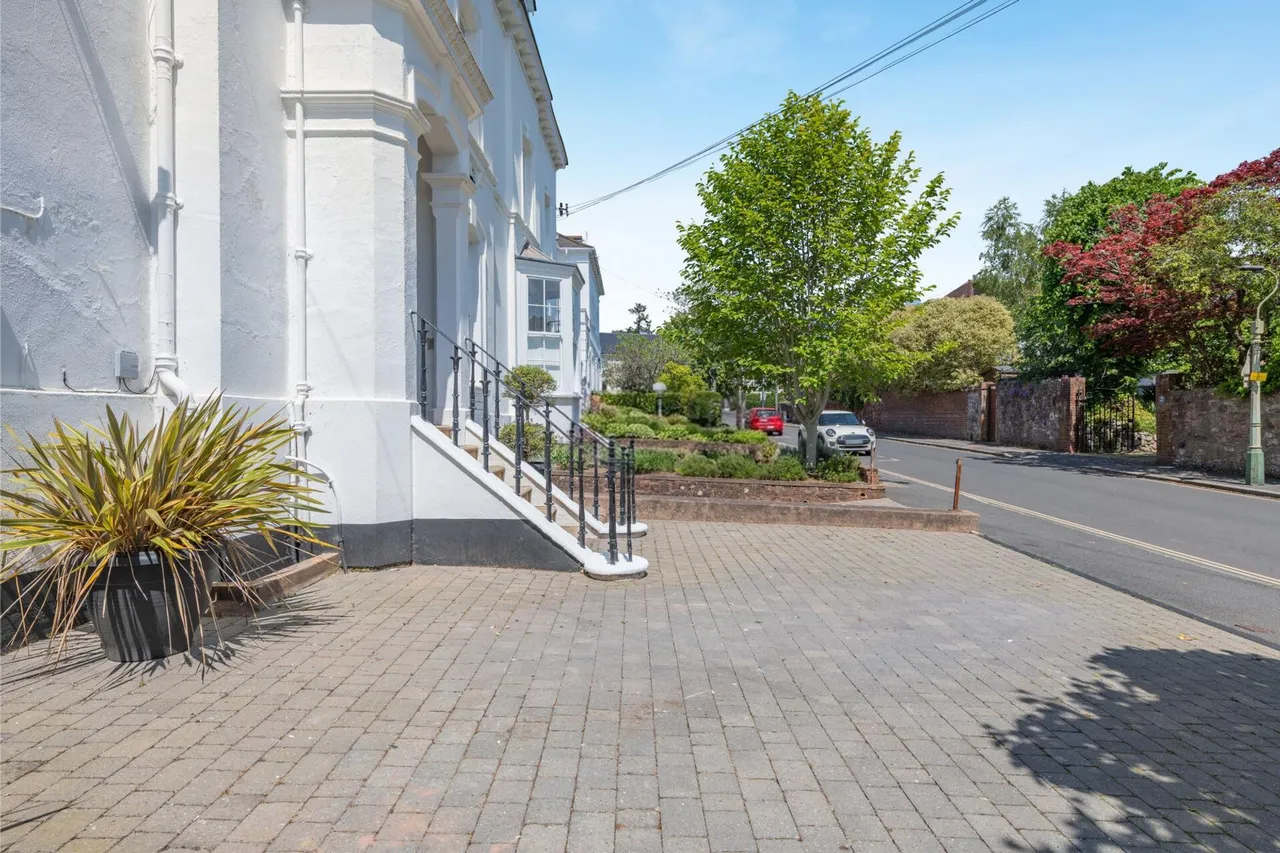 Victoria Park Road, Exeter, EX2, photo 24