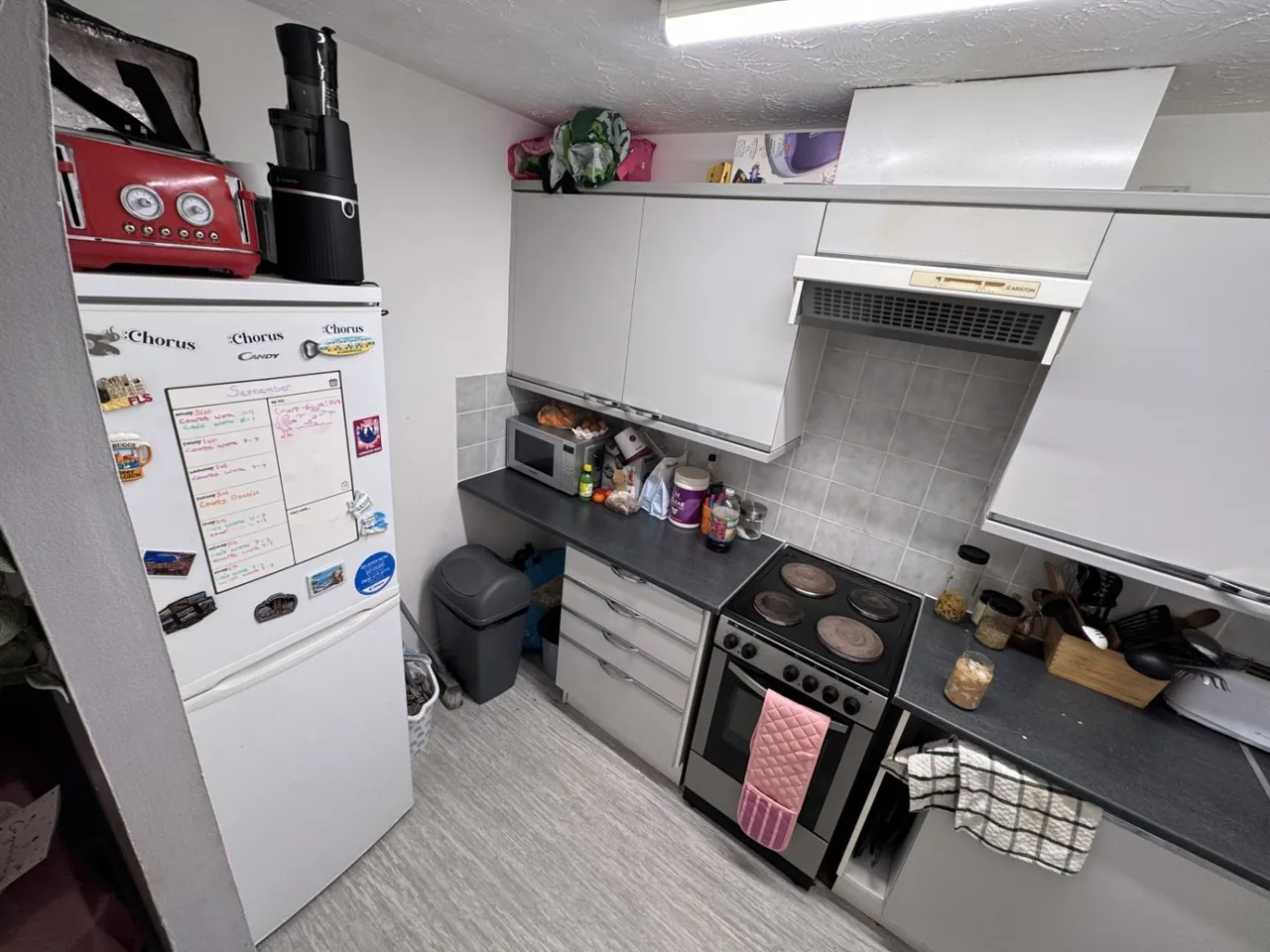 Exeter Close, Watford, WD24, photo 8