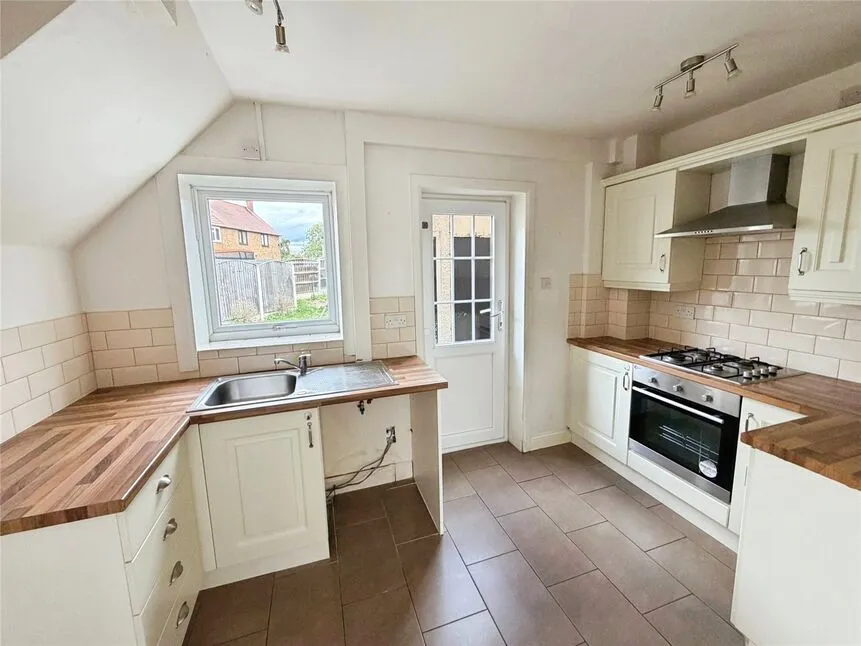 Church Balk, Edenthorpe, South Yorkshire, DN3, photo 11
