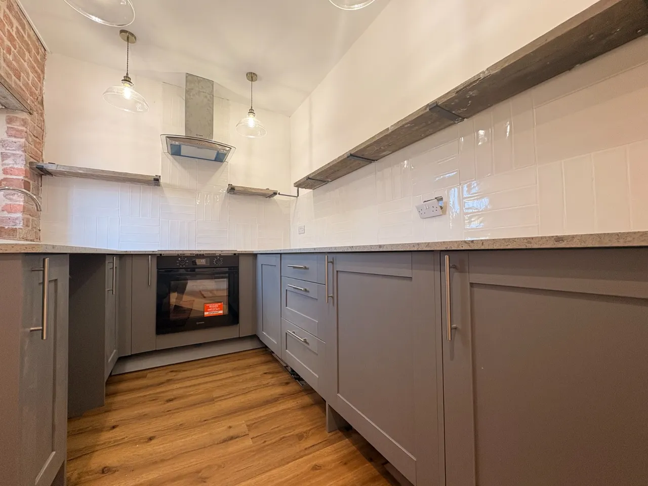 East Street, Pembridge, HR6, photo 4