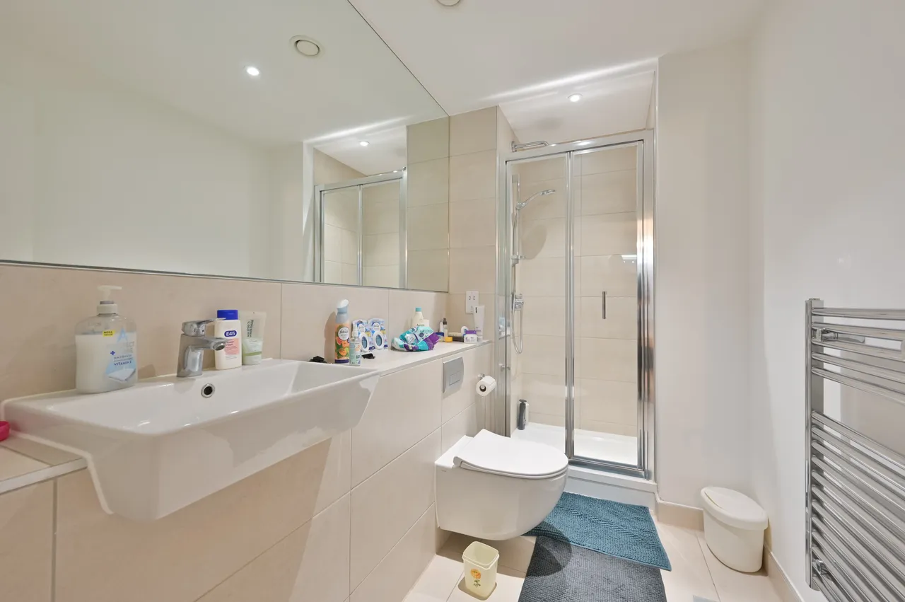 Watford, WD17, photo 6