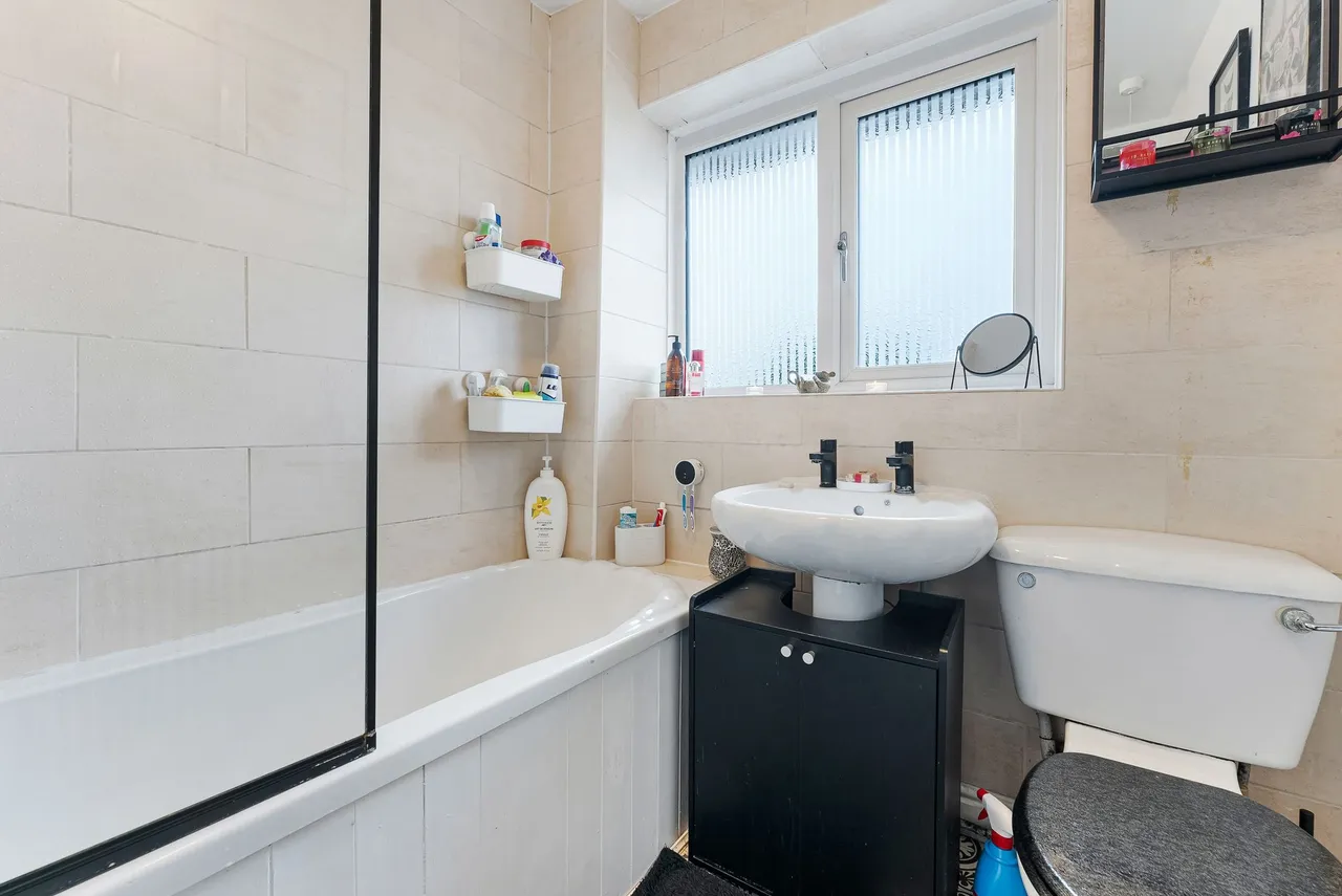 Netherfield, Widnes, WA8, photo 17