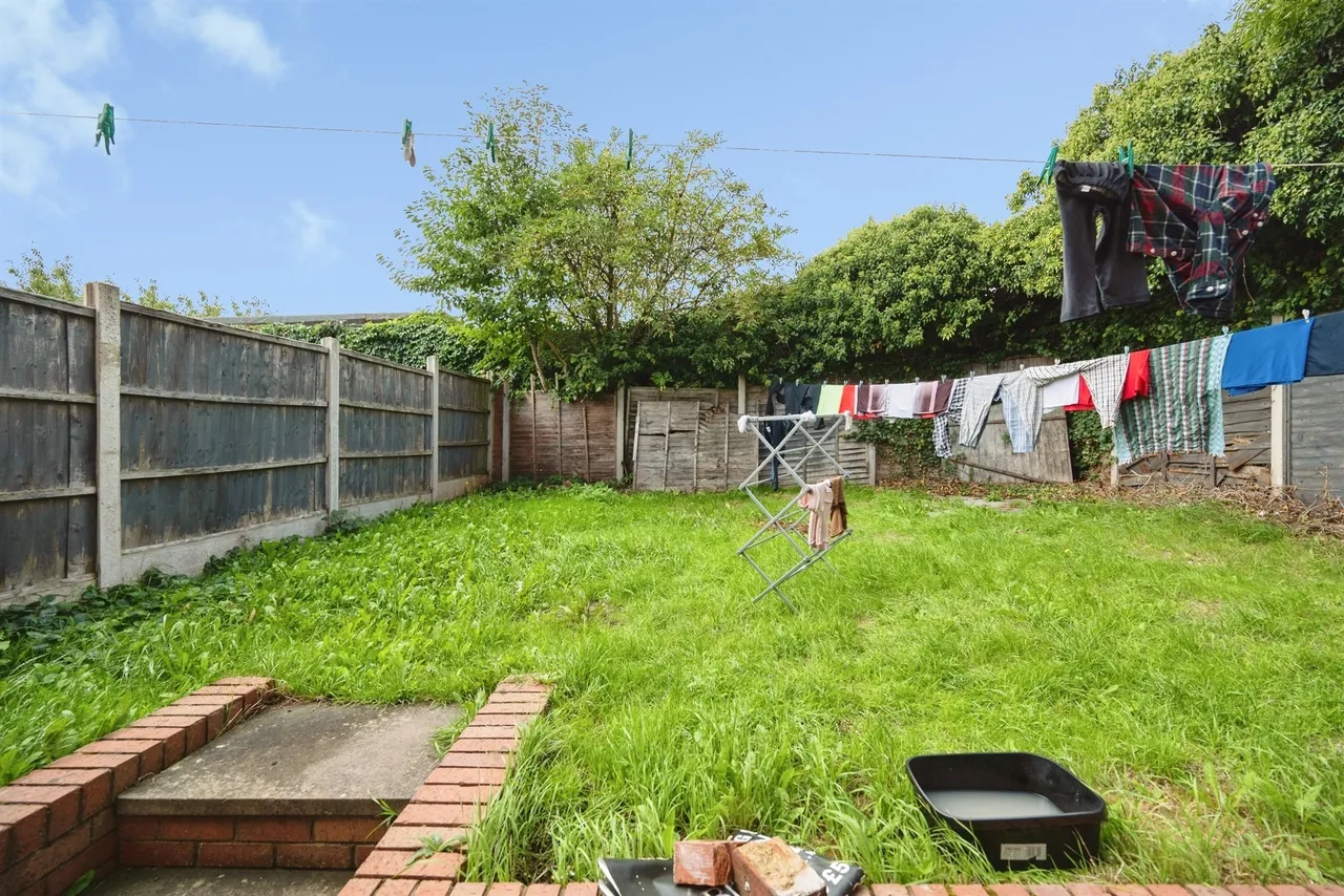 Hill Top, West Bromwich, photo 4
