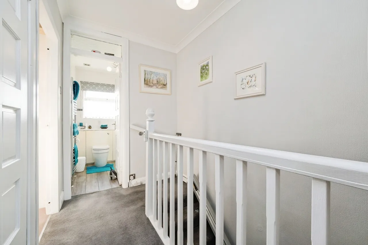 Nelson Road, Rainham, RM13, photo 24
